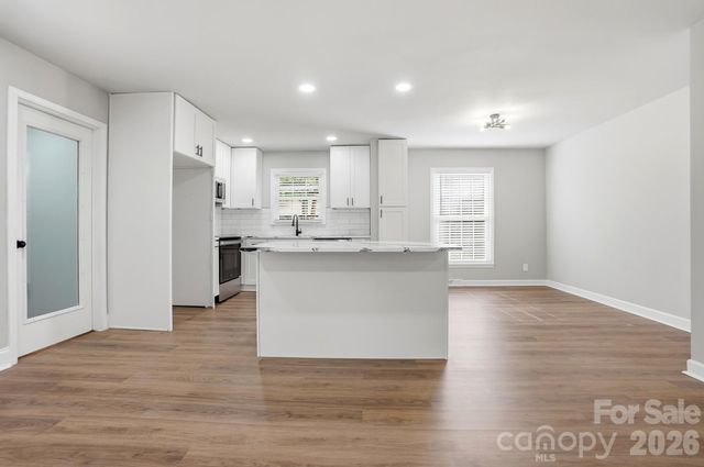 5236 Galway Drive, Charlotte, NC 28215