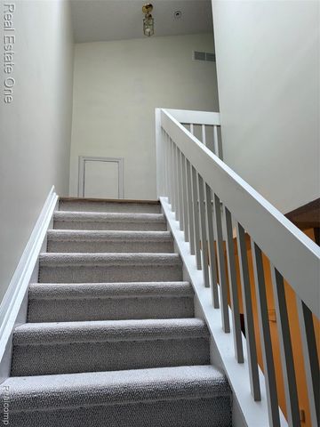 49816 Plymouth Way 104, Plymouth, MI 48170