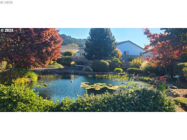 98126 W BENHAM Ln 79, Brookings, OR 97415