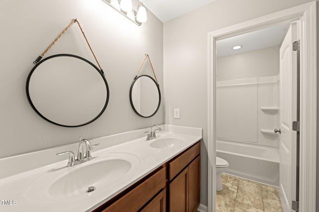 5011 Peachtree Town Lane, Knightdale, NC 27545