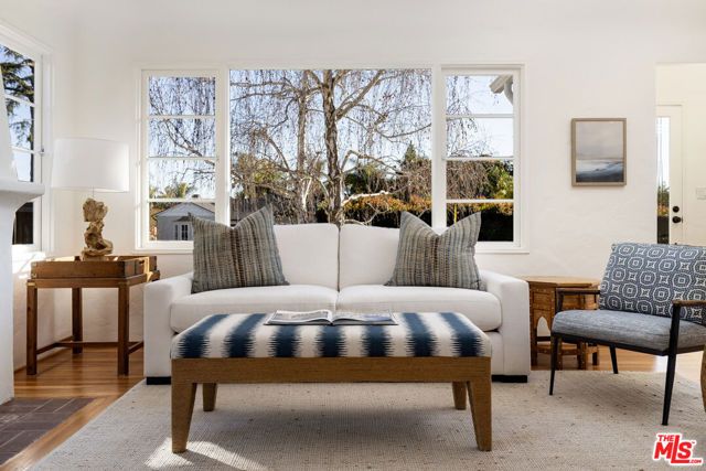 3092 Calle Rosales, Santa Barbara, CA 93105