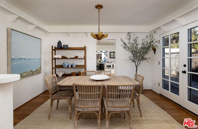 3092 Calle Rosales, Santa Barbara, CA 93105