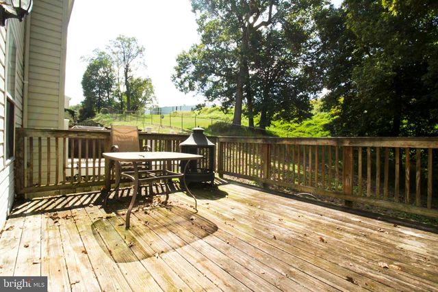 7424 BELGRAVIA LN, Hyattsville, MD 20785