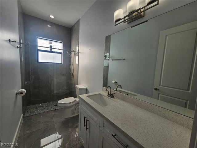 9037 Cypress DR S, Fort Myers, FL 33967