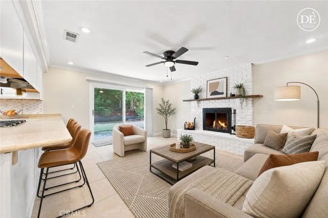 12781 Barrett, Santa Ana, CA 92705