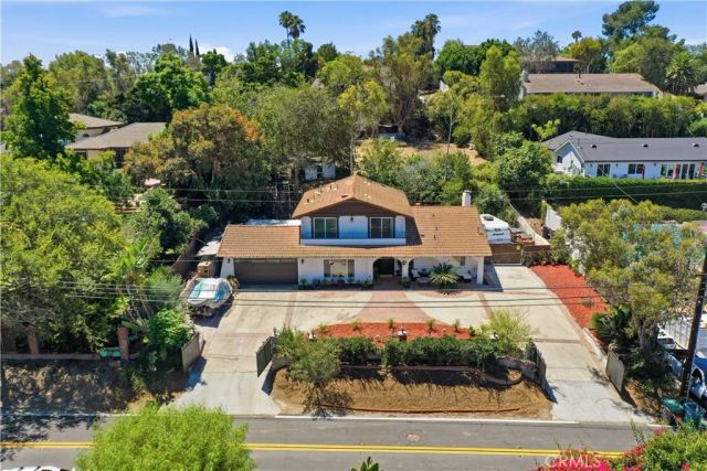 12781 Barrett, Santa Ana, CA 92705