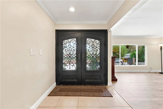 12781 Barrett, Santa Ana, CA 92705