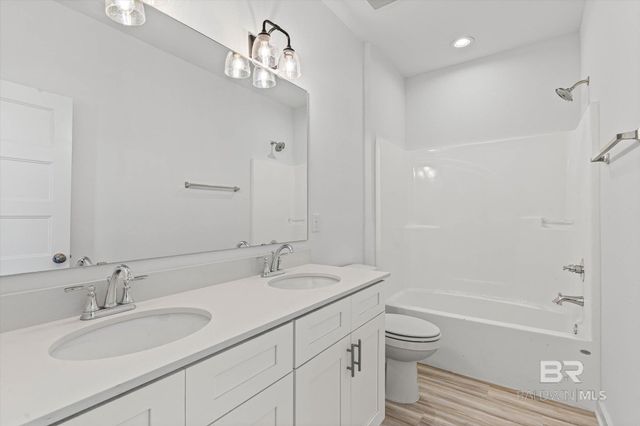 19651 Amberley Road, Robertsdale, AL 36567