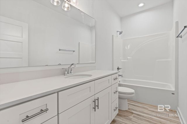 19651 Amberley Road, Robertsdale, AL 36567