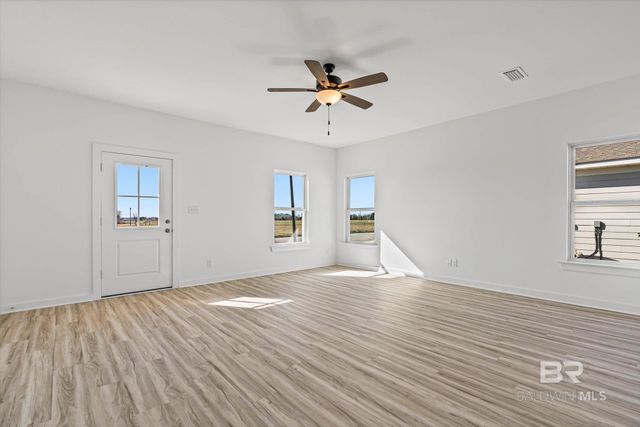 19651 Amberley Road, Robertsdale, AL 36567