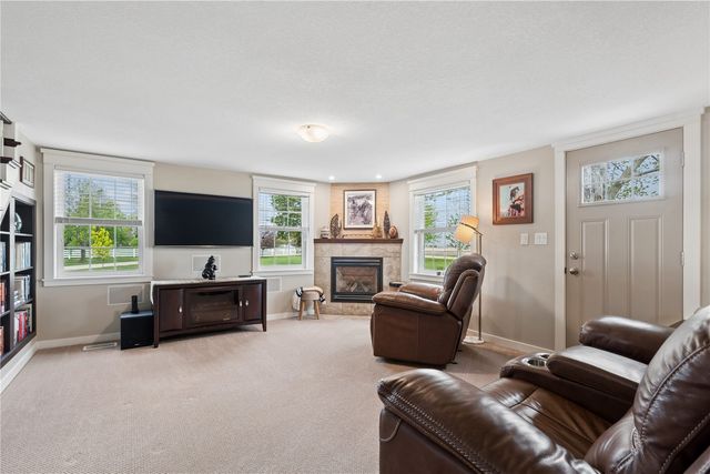 1962 Turner Road, Central City, IA 52214