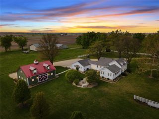 1962 Turner Road, Central City, IA 52214