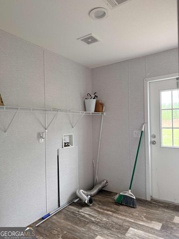 7518 Buck Head Road, Baxley, GA 31513