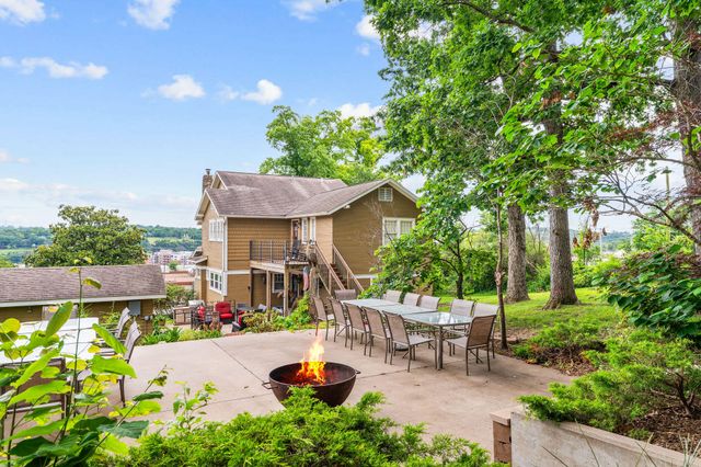 120 N 4th Street, Branson, MO 65616