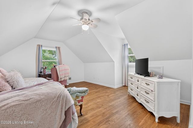10600 Wildflower Woods Ct, Jeffersontown, KY 40299