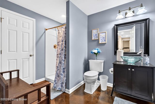 10600 Wildflower Woods Ct, Jeffersontown, KY 40299