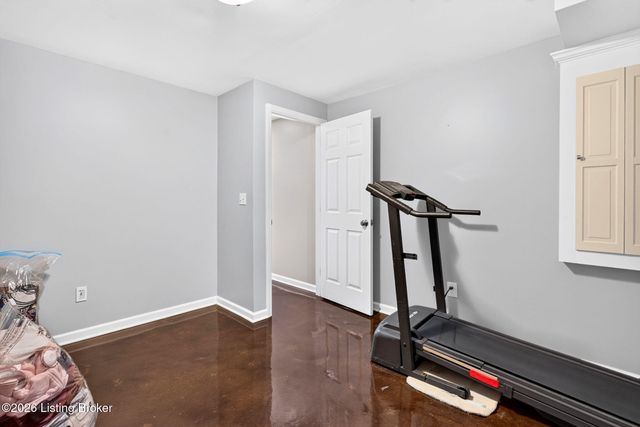 10600 Wildflower Woods Ct, Jeffersontown, KY 40299