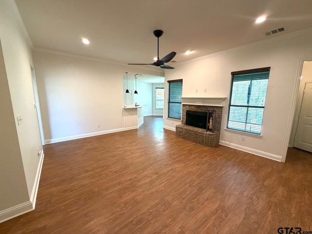 18421 SERENITY CIRCLE, Flint, TX 75762