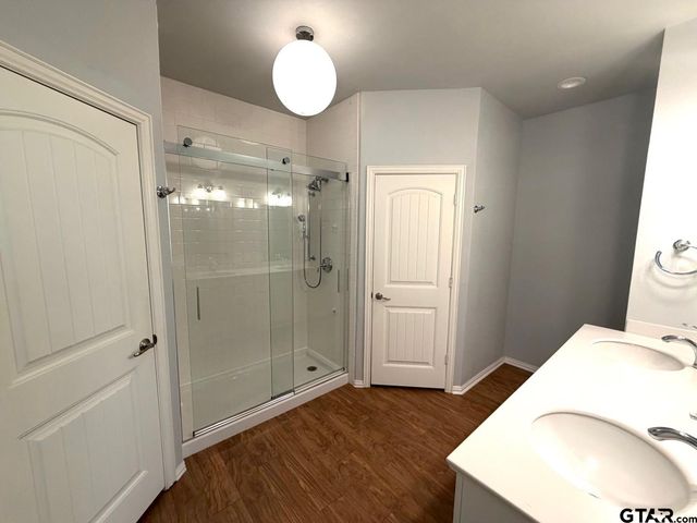 18421 SERENITY CIRCLE, Flint, TX 75762