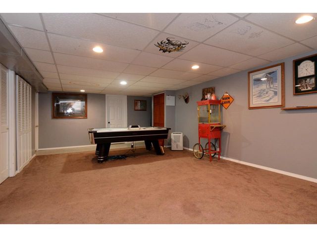 1909 E Memorial Drive, Janesville, WI 53545