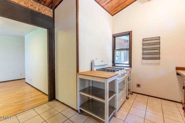 32371 Middle Ridge Road, Albion, CA 95410