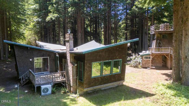 32371 Middle Ridge Road, Albion, CA 95410