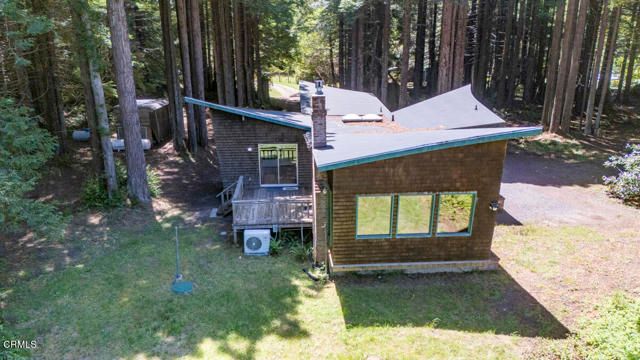 32371 Middle Ridge Road, Albion, CA 95410