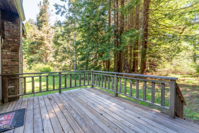 32371 Middle Ridge Road, Albion, CA 95410