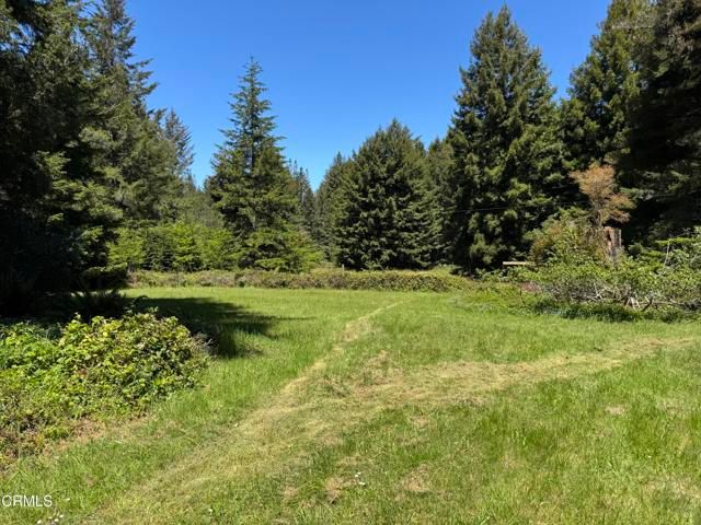 32371 Middle Ridge Road, Albion, CA 95410