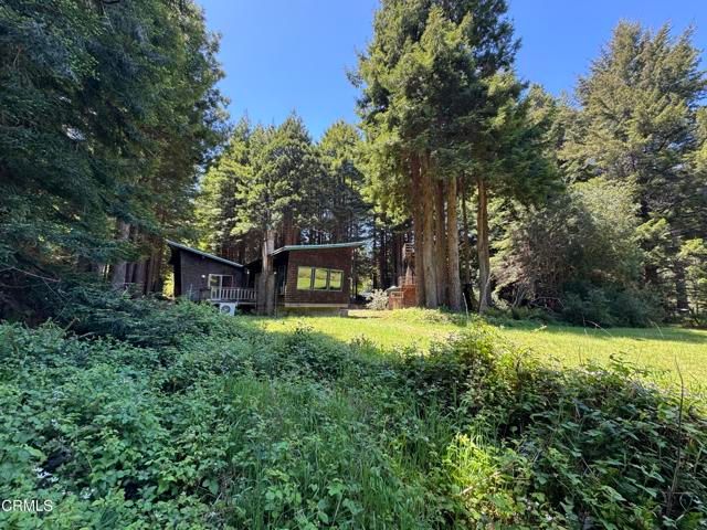 32371 Middle Ridge Road, Albion, CA 95410