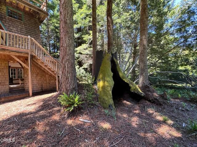 32371 Middle Ridge Road, Albion, CA 95410