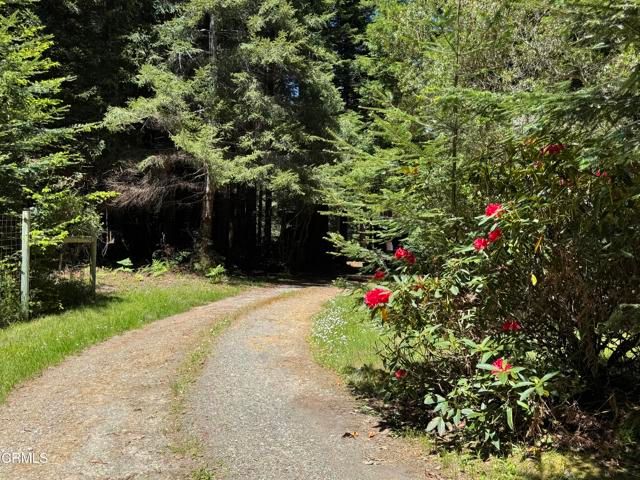 32371 Middle Ridge Road, Albion, CA 95410