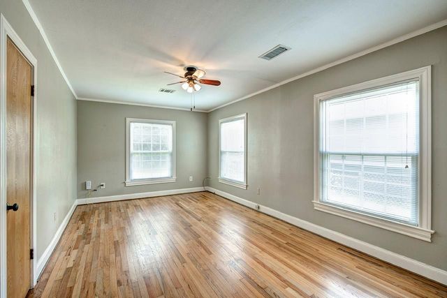 2030 Gostick Street, Houston, TX 77008