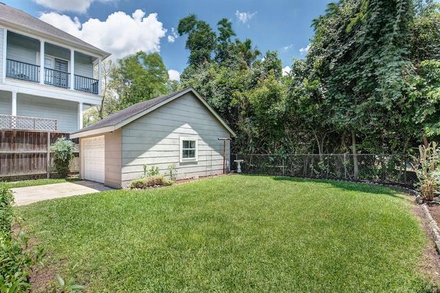 2030 Gostick Street, Houston, TX 77008