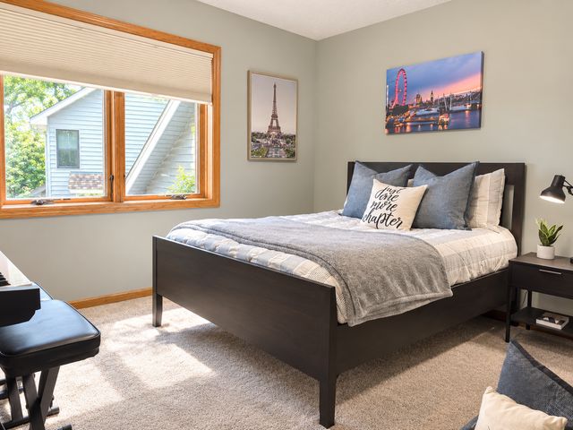1405 Horseshoe Circle, Eagan, MN 55122