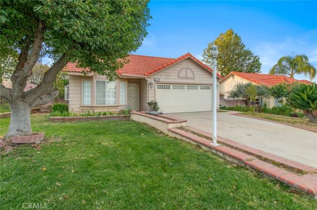 23203 Canyon Estates, Corona, CA 92883