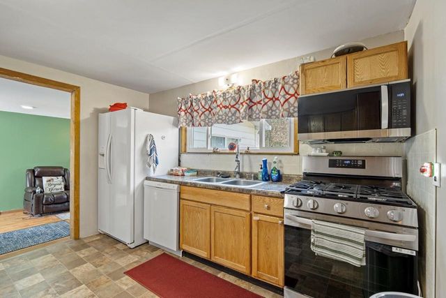 405 Raymond Street, Friendship, WI 53934