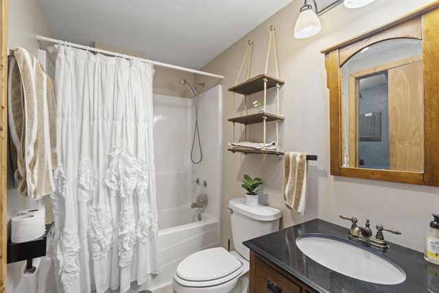 405 Raymond Street, Friendship, WI 53934