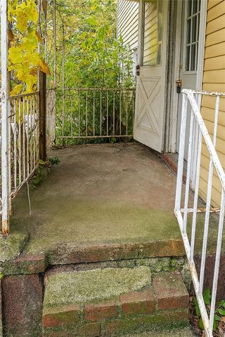 2713 Wilson St, Latrobe, PA 15650