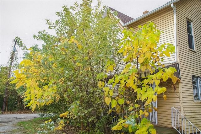 2713 Wilson St, Latrobe, PA 15650