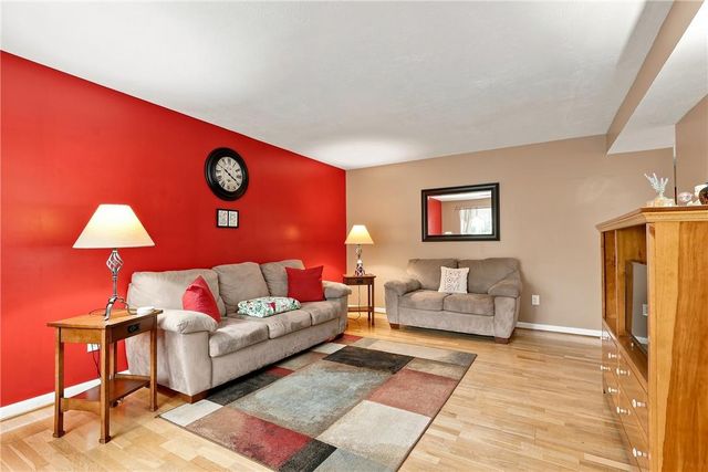1963 Latta Street, South Whitehall Twp, PA 18104