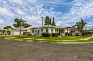 13250 Clyde Park Avenue, Hawthorne, CA 90250