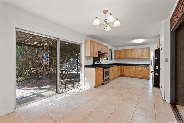 87-1087 Apuupuu Road, Waianae, HI 96792