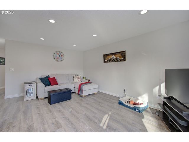 1709 Nw 6TH Ave, Battle Ground, WA 98604