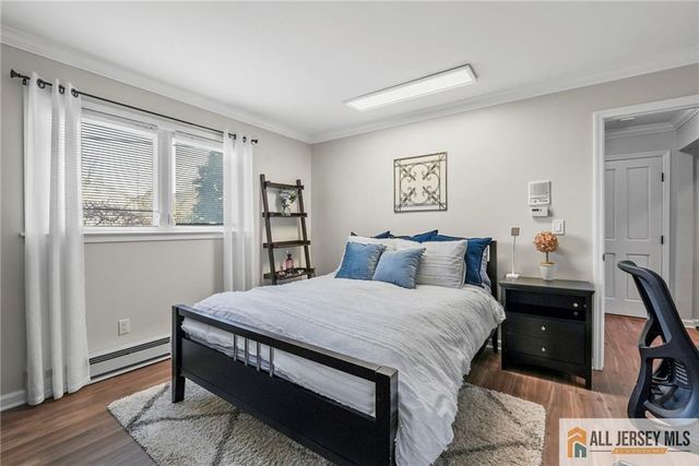 275 Alden Avenue, Edison, NJ 08820