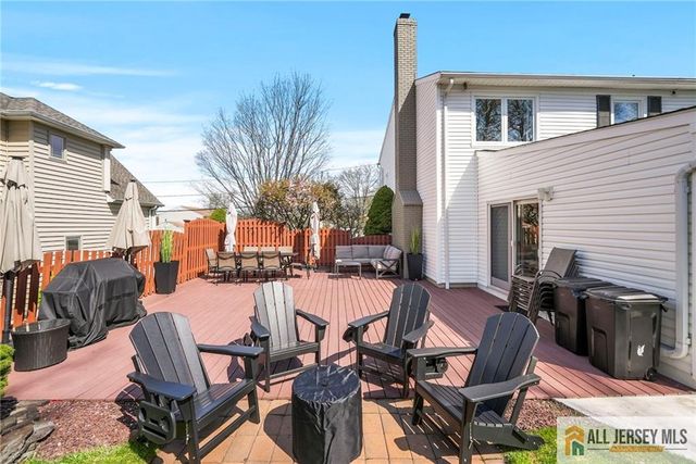 275 Alden Avenue, Edison, NJ 08820