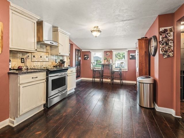 1 Wesleyan St, Shrewsbury, MA 01545