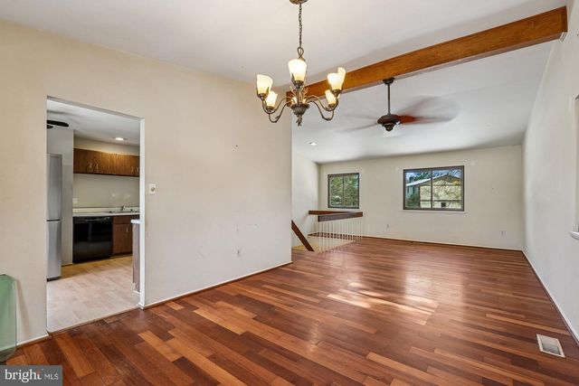 14920 CHESTNUT RIDGE CT, North Potomac, MD 20878