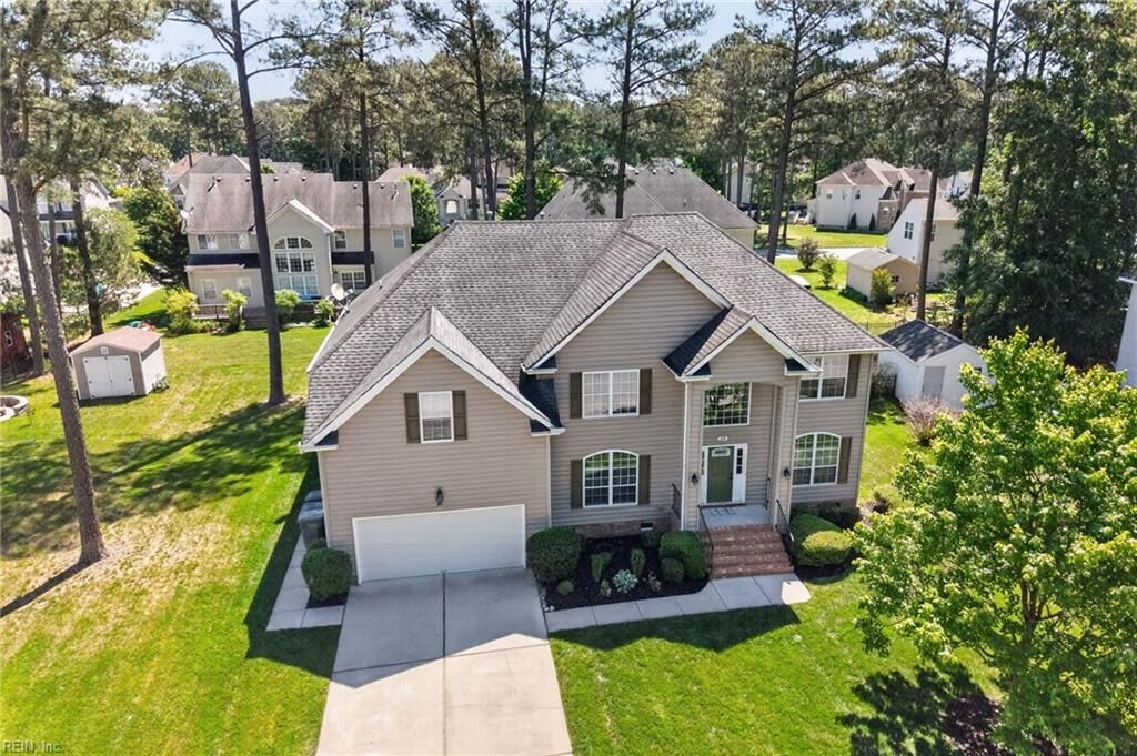 304 Wellington CIR, Smithfield, VA 23430