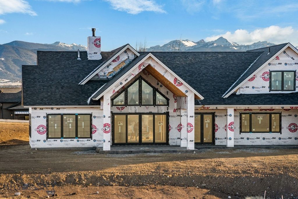 685 Naya Nuki Drive, Bozeman, MT 59715 photo 12